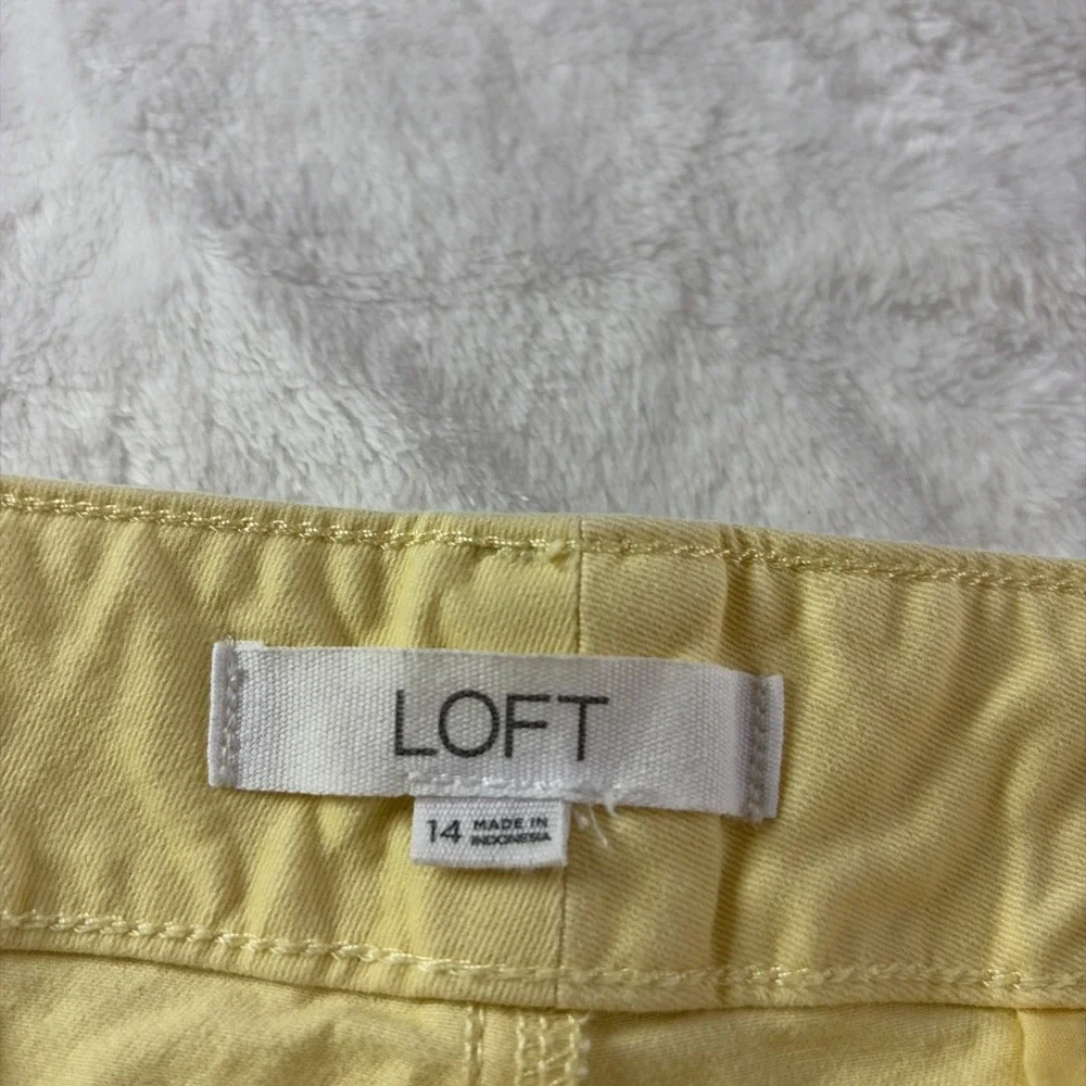 LOFT Monroe Slim Chino Light Yellow Pant Women's Size 14‎ Career Office Spring